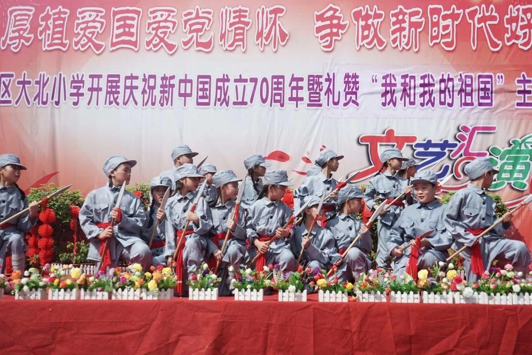 大千世界无奇不有，砍掉一棵1400年的古树的理由会是这么奇葩